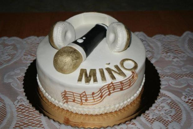 Slúchadlá a mikrofón, torta, Narodeninové torty, Zuzana Knapikova, 1