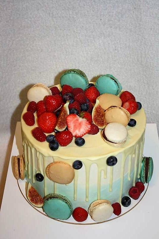 Drip torta s bielou čokoládou, torta, Drip torty, stanula, 1