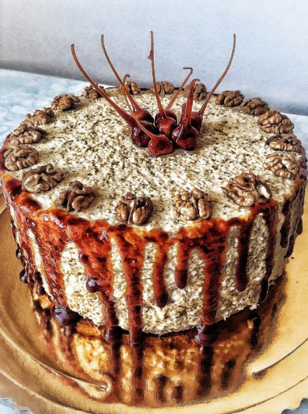 Orechová torta, torta, Drip torty, Pralinky, 1