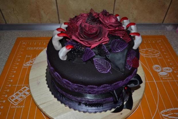 Gotická č2, torta, Netradičné torty, Sisenka, 1