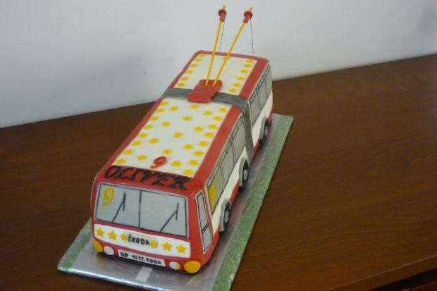trolejbus pre vnuka Olivera, torta, Torty autíčka, vláčiky trolejbus pre vnuka Olivera, torta, Torty autíčka, vláčiky, Primilka, 2