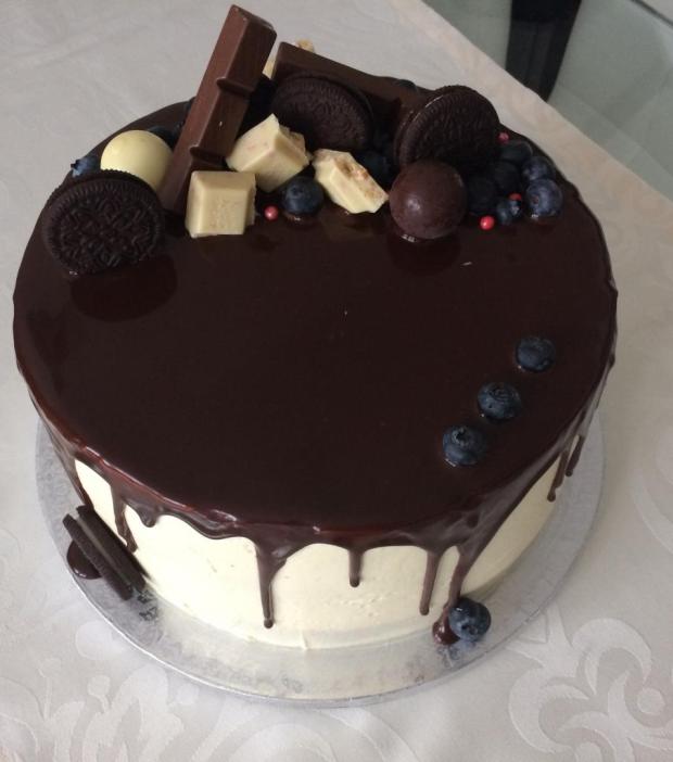Drip cake, torta, Narodeninové torty, Dasa Jedinakova, 1