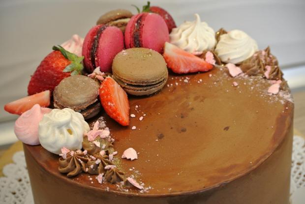Cokoladovo-ruzova, torta, Čokoládové torty, Elael, 3