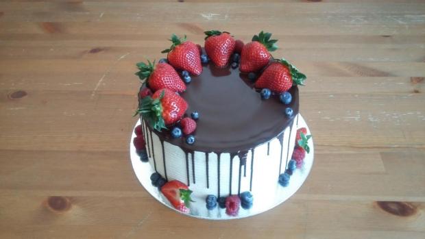 Narodeninová ovocná, torta, Drip torty, juraj.ba, 1
