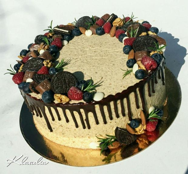 Orechová , torta, Drip torty, TORTY Klaudia, 1