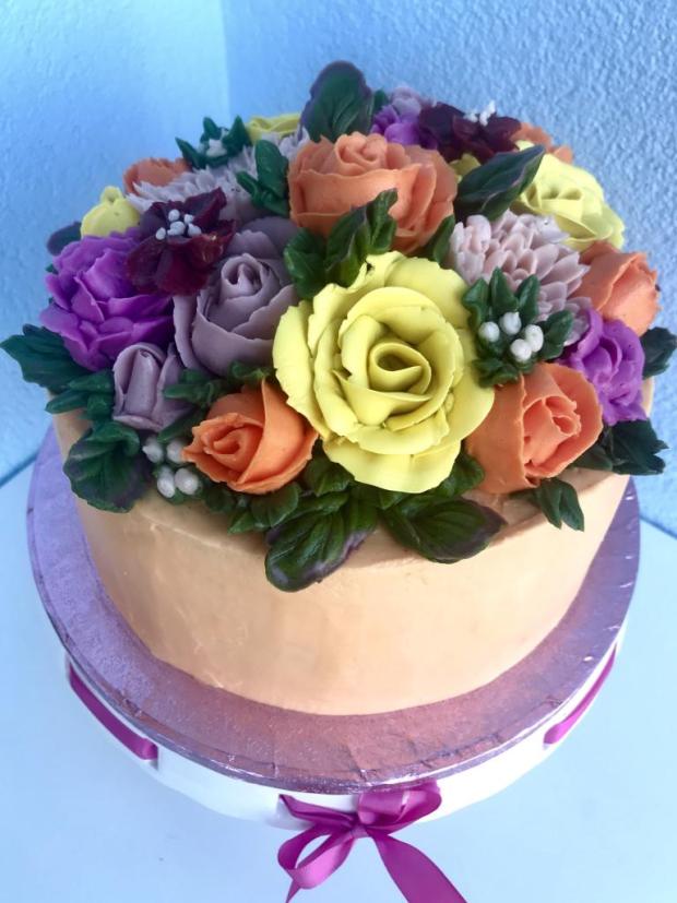 S krémovými květy, torta, Narodeninové torty, ajsanek, 3