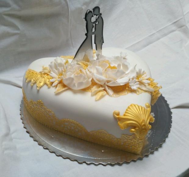 Svadobné srdce, torta, Svadobné torty, Lucia Gažiová, 1