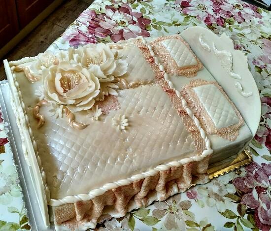 Svadobná posteľ, torta, Svadobné torty, Lucia Gažiová, 1