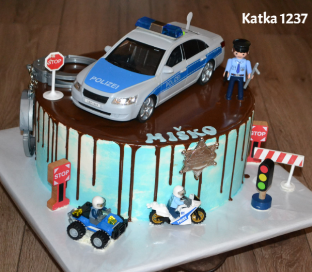 krémová torta pre malého policajta s hračkami, torta, Torty autíčka, vláčiky krémová torta pre malého policajta s hračkami, torta, Torty autíčka, vláčiky, katka1237, 1