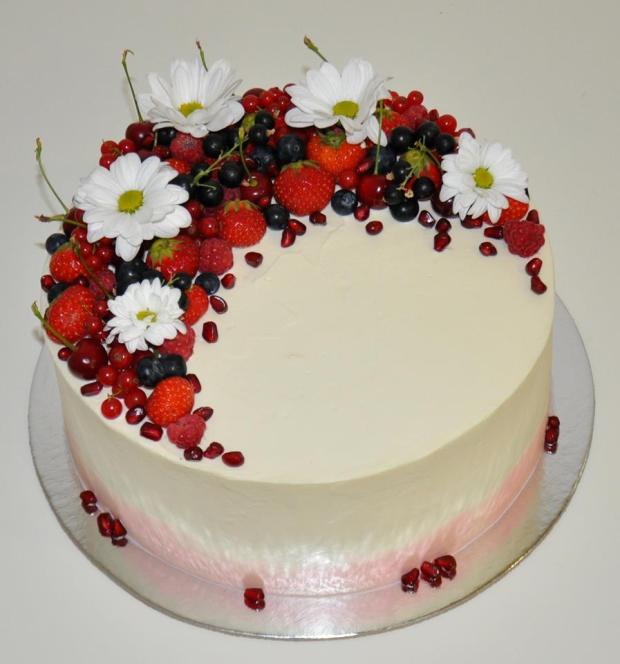 Krémová s ovocím na promócie, torta, Torty - škola, stužková, MYŠKA B., 1