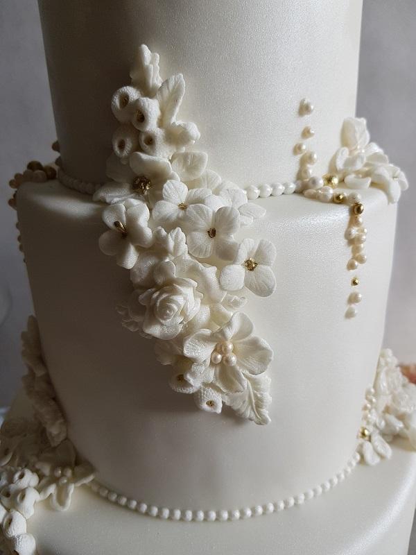Svadobná s plastickým vzorom, torta, Svadobné torty, Tatjana Dobrovičová, 2