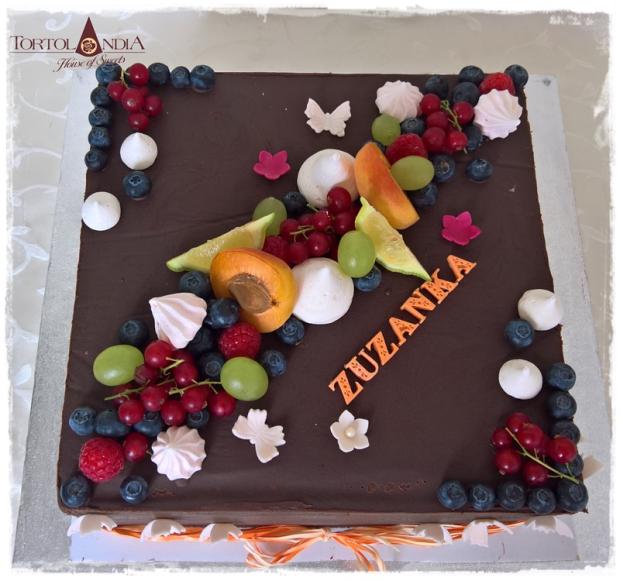 Čokoládová s ovocím a pusinkami, torta, Čokoládové torty, Tortolandia.sk, 2
