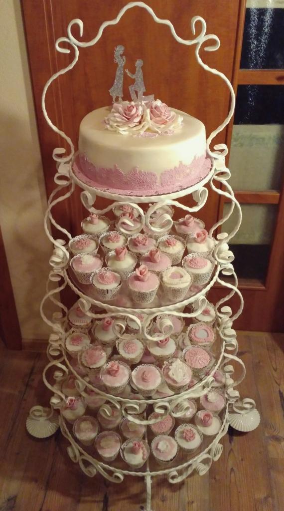 Stojan s mafinkami, torta, Svadobné torty, Lucia Gažiová, 1