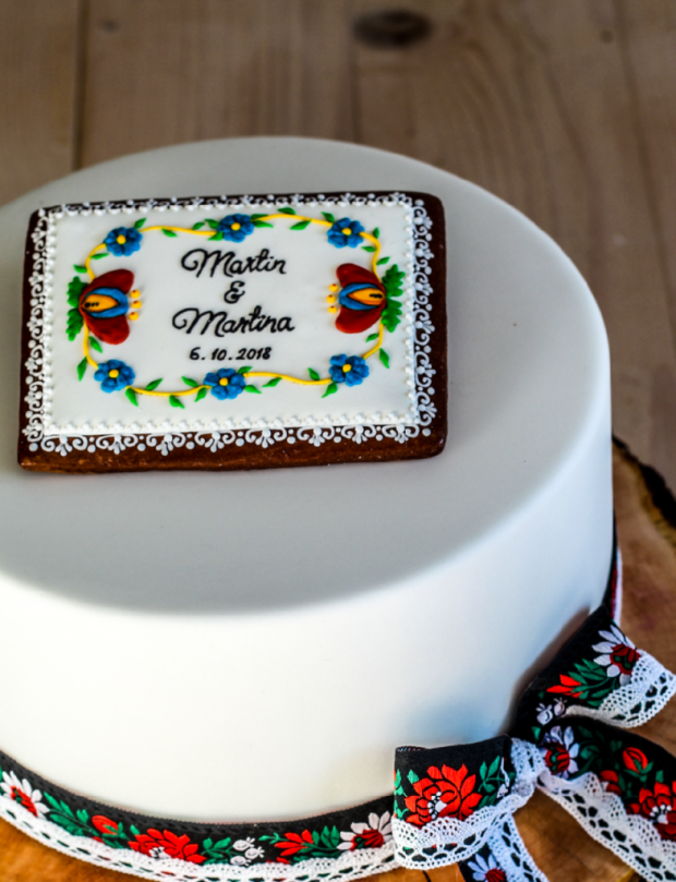 Svadobná darovacia vo folklórom šate, torta, Svadobné torty, Cakes by Miša, 2