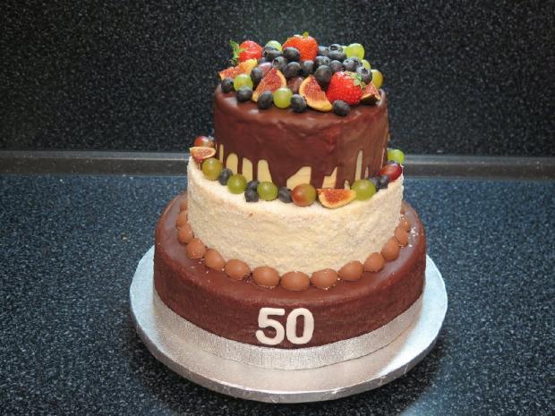 trojposchodová, torta, Narodeninové torty, alapk, 1