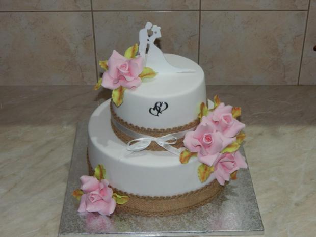 Svadobná s jutovinou, torta, Svadobné torty, Iveta Barlíková, 1