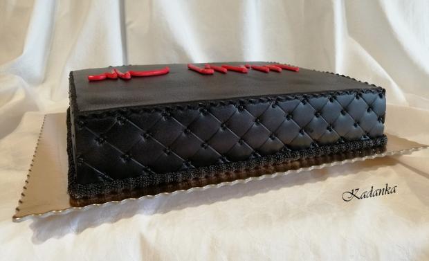 Na akciu v čiernom s logom "Livin", torta, Torty - škola, stužková, Kadanka, 1