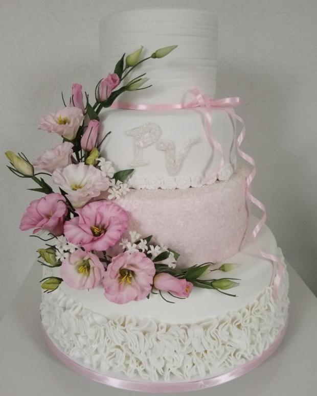 Svadobná torta so slabo ružovou kytičkou, torta, Svadobné torty, Danda78, 1