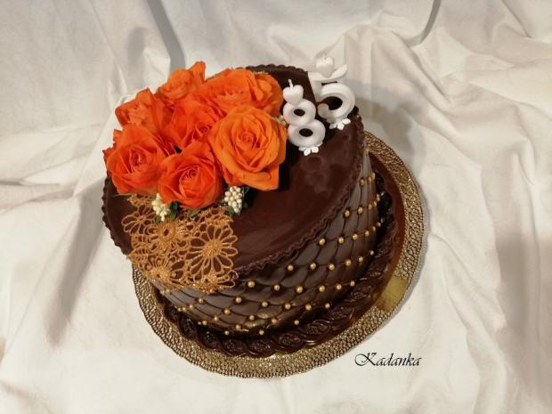 Dezertík pre babku s čokoládovým poťahom a ružami..., torta, Narodeninové torty, Kadanka, 4