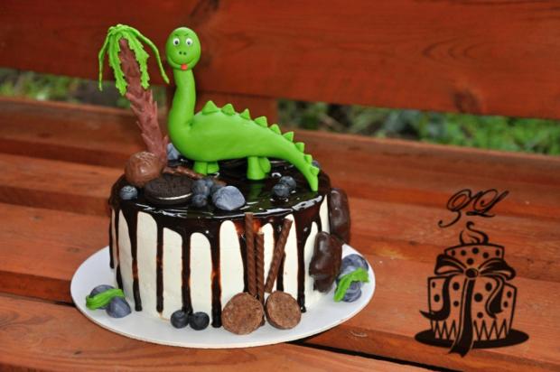 Na želanie s dinosaurom :-), torta, Drip torty, zlasticova, 1