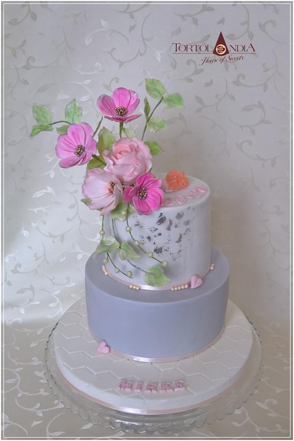 Jemná so sladkou kytičkou, torta, Narodeninové torty, Tortolandia.sk, 2