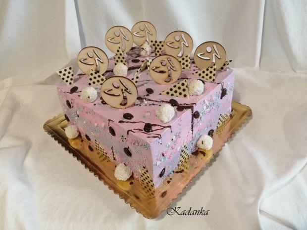 Jarná wellness zumbovačka špeciál - 10 výročie, torta, Drip torty, Kadanka, 2