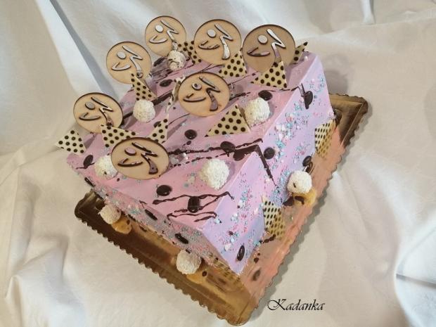 Jarná wellness zumbovačka špeciál - 10 výročie, torta, Drip torty, Kadanka, 3