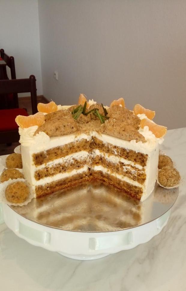 Narodeninová torta mrkvová s mascarpone krémom, torta, Narodeninové torty, babina 555, 2