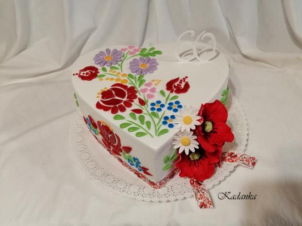 Vyšívané ľudové srdiečko k výročiu..., torta, Narodeninové torty, Kadanka, 5