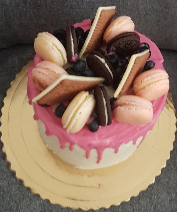 Meninová drip torta..., torta, Drip torty, Mariolka, 2
