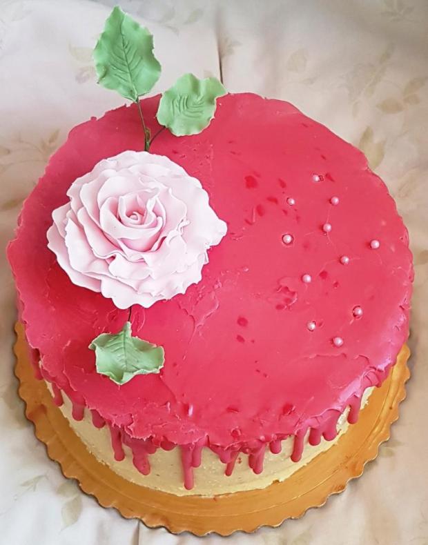 Narodeninová drip torta..., torta, Drip torty, Mariolka, 1