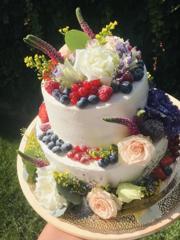 Svadobná torta , torta, Svadobné torty Svadobná torta , torta, Svadobné torty, Simona Droppova, 1