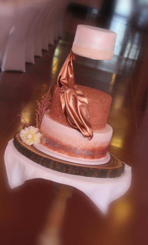 Levitating wedding cake, torta, Svadobné torty, Cakes by Miša, 2