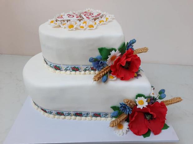 Folklórna svadobná torta, torta, Svadobné torty Folklórna svadobná torta, torta, Svadobné torty, Gabriela Némethová, 4