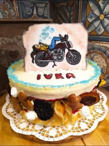 Nádejnej motorkárke , torta, Ostané torty pre deti, Cattys, 1