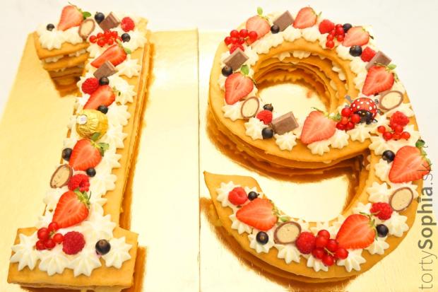 Narodeninová, torta, Netradičné torty, tortysophia.sk, 1
