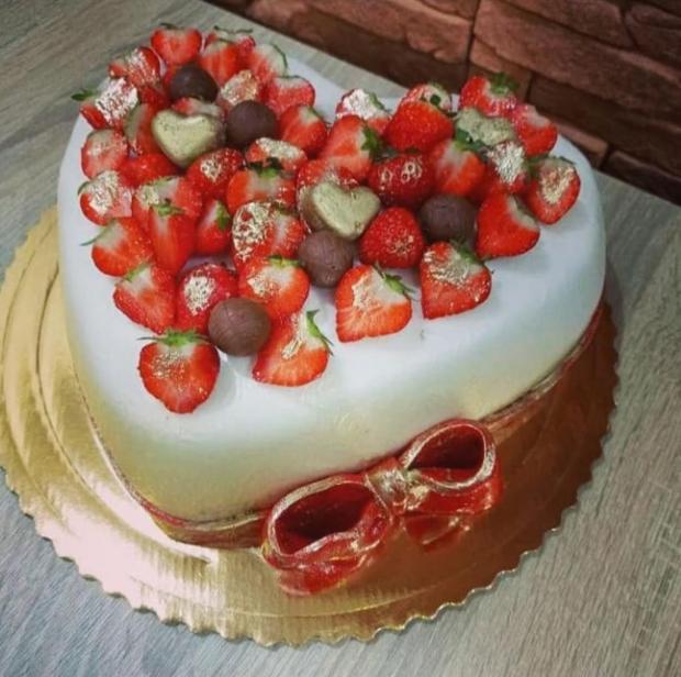 Torta Narodeninová srdce, torta, Narodeninové torty, Majkaxa, 1