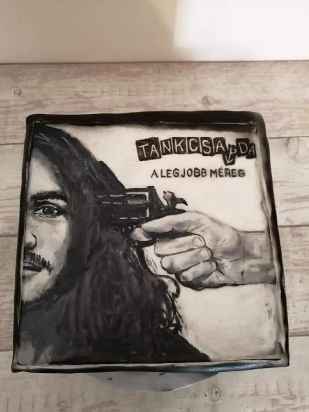Malovaná torta rockovej skupiny Tankcsapda, torta, Narodeninové torty, Reka Buzogany Laszlo, 1