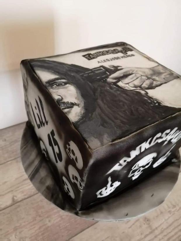Malovaná torta rockovej skupiny Tankcsapda, torta, Narodeninové torty, Reka Buzogany Laszlo, 3