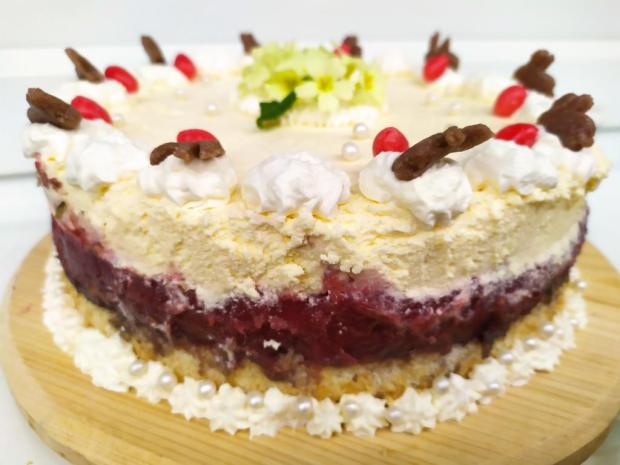 Veľkonočné jahodové pokušenie bez laktózy a lepku, torta, Torty na cirkevné sviatky, Cattys, 4