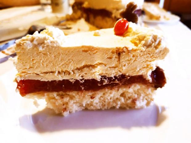 Veľkonočné jahodové pokušenie bez laktózy a lepku, torta, Torty na cirkevné sviatky, Cattys, 2