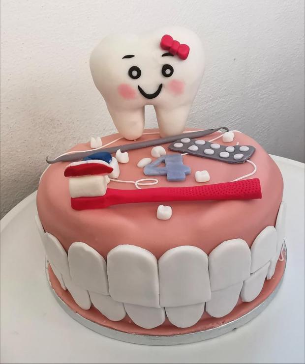 Zubná ambulancia , torta, Netradičné torty, Katarína Záhorecová, 1