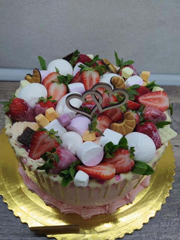 Čučoriedková zdobená s ovocím, torta, Narodeninové torty, Bejč, 2