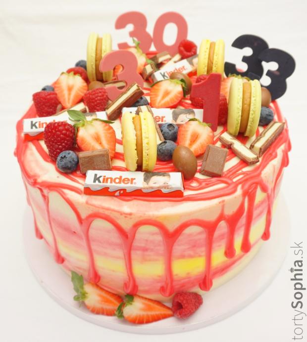 Narodeninová drip s čokoládkami , torta, Narodeninové torty, tortysophia.sk, 1
