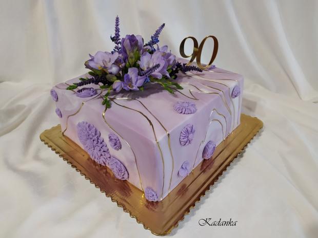 Narodeninová vo fialovo zlatom šate, torta, Narodeninové torty, Kadanka, 1