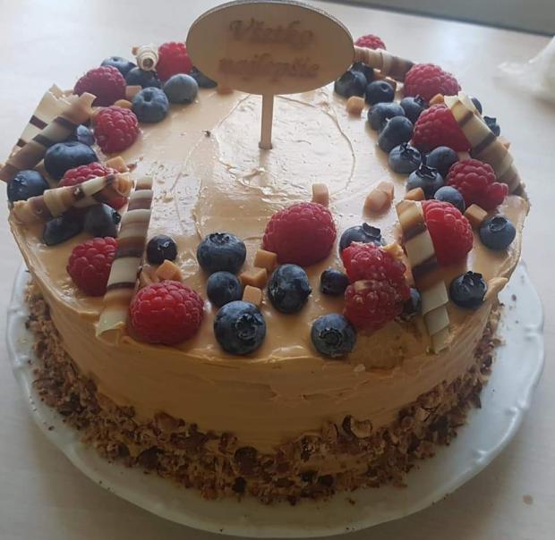 Karamelová s ovocím., torta, Narodeninové torty, Mariolka, 2
