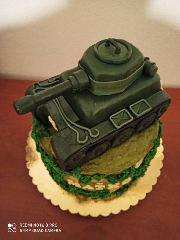Pre malého tankistu, torta, Torty autíčka, vláčiky, mavera, 2