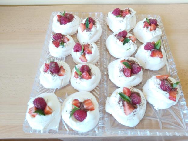 Mini pavlovky, torta, Zákusky Mini pavlovky, torta, Zákusky, NIELA, 1