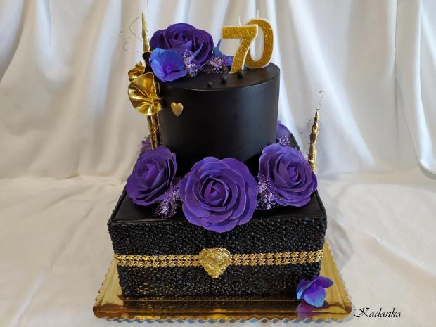 K výročiu čierno fialovo zlatá, na želanie, Inšpirácia torty od lorny (cakes by lorna), torta, Narodeninové torty, Kadanka, 1