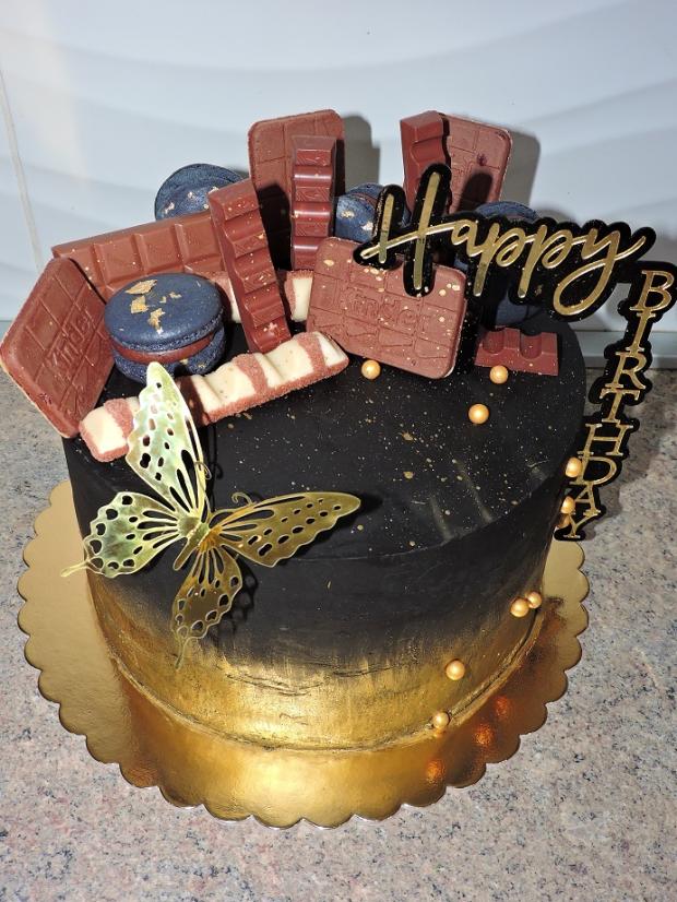 Narodeninová torta s čiernou ganážou, torta, Narodeninové torty, Obertová Mária, 1